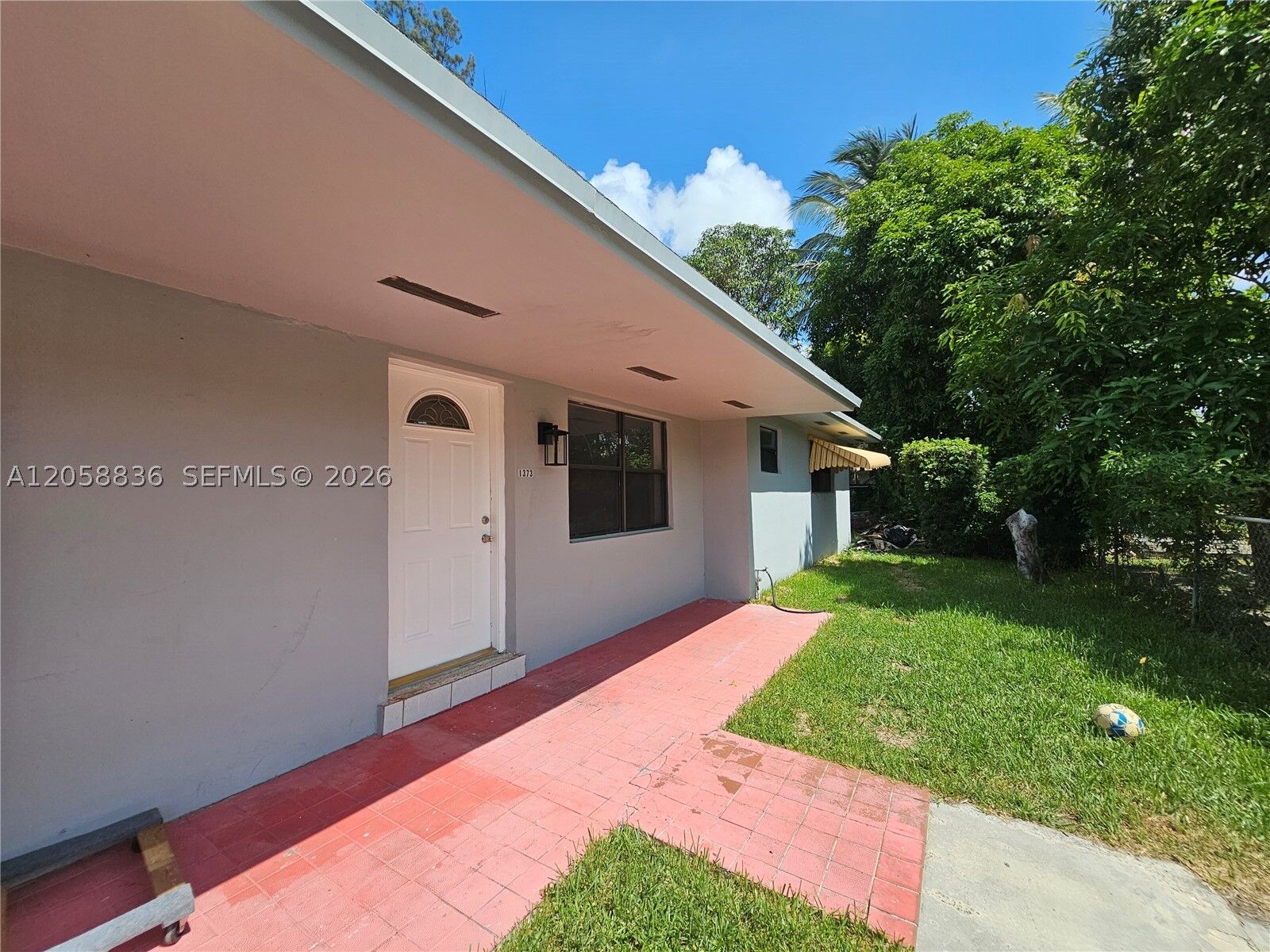 Property Photo:  1373 NE 144th St -  FL 33161 