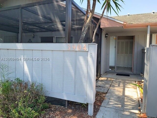 Property Photo: 3904 NW Cinnamon Tree Cir FL 34957