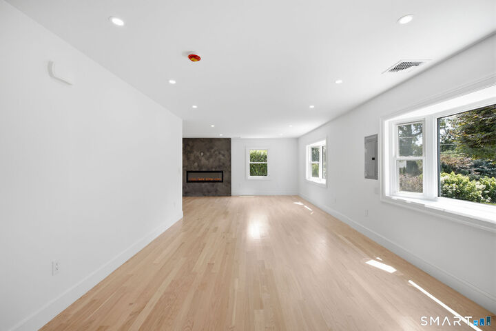 Property Photo:  5 Tod Road  CT 06851 