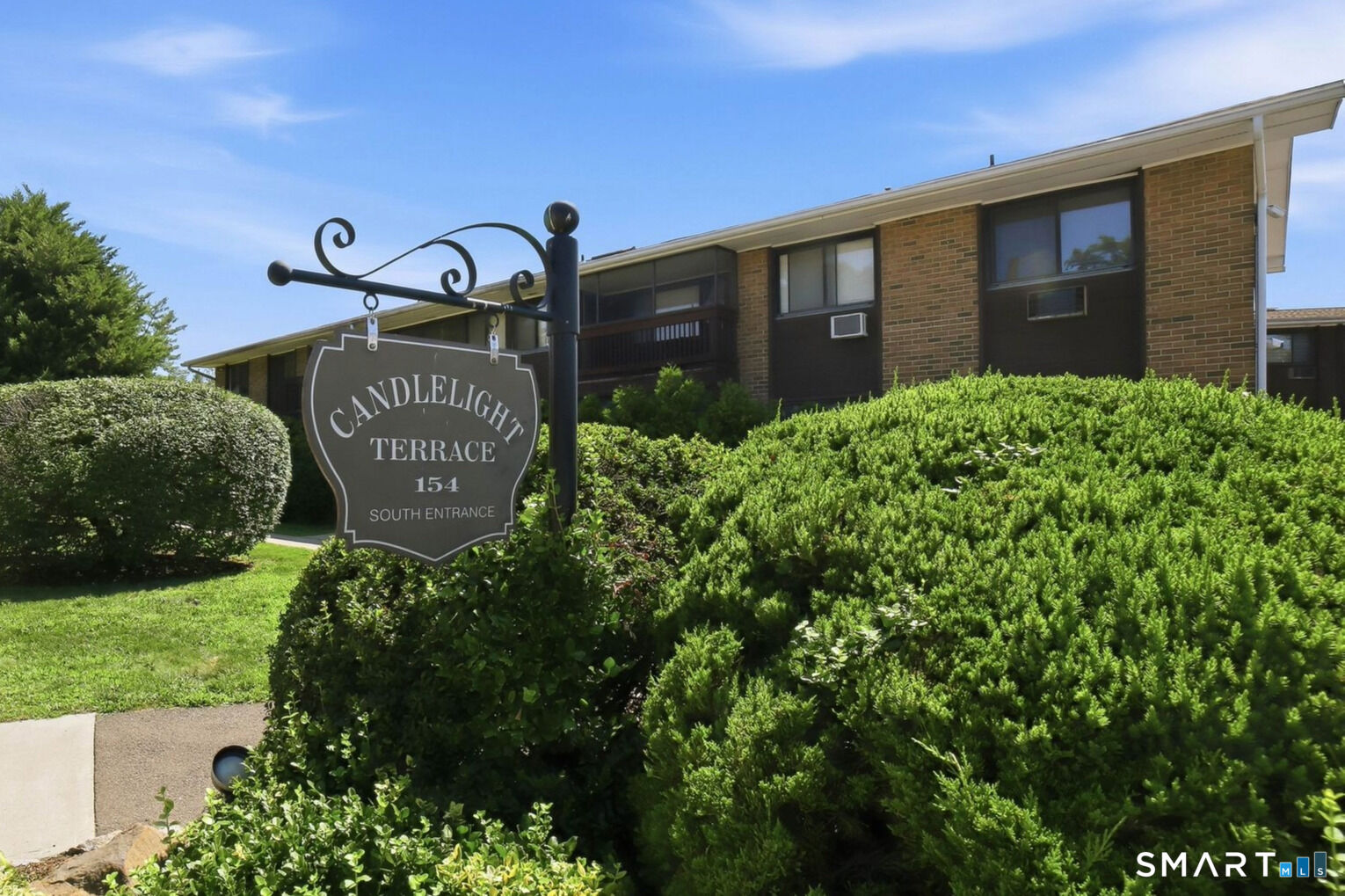 Property Photo:  154 Cold Spring Road 80  CT 06905 