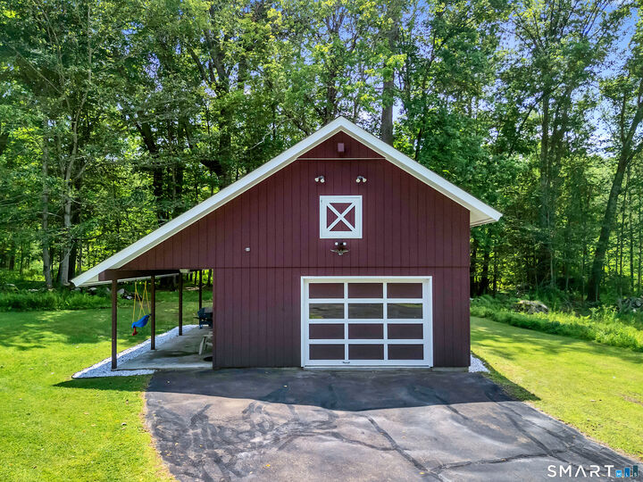 Property Photo:  25 Obtuse Hill Road  CT 06804 