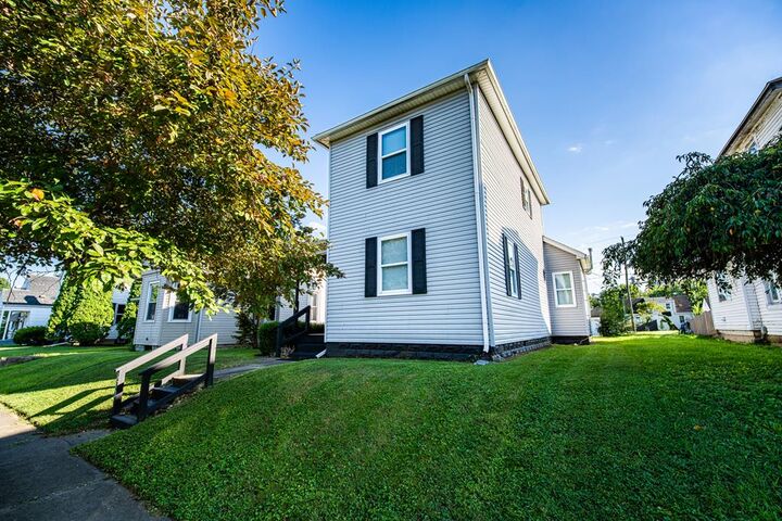 Property Photo:  870 Madison Ave.  OH 45601 