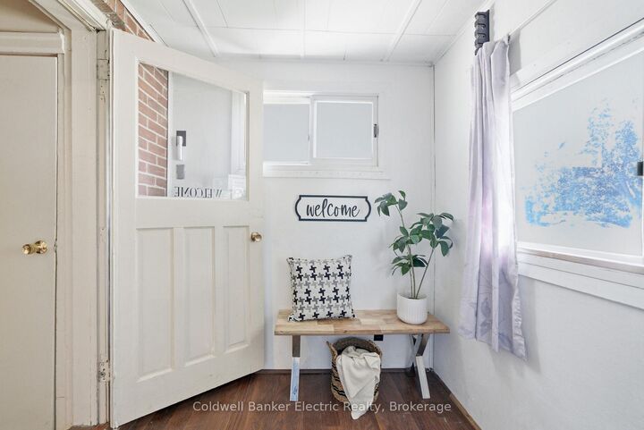 Property Photo:  1228 Kenneth Avenue  ON K9J 5P9 