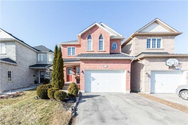Property Photo: 14 Guildwood Drive ON L1C 5E1