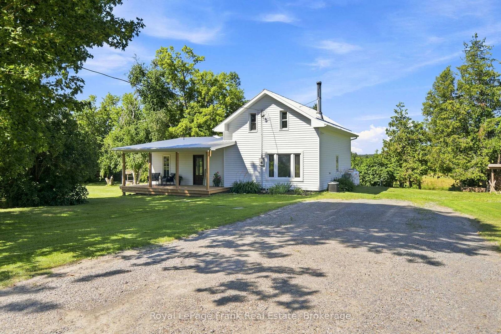 Property Photo: 661 Fingerboard Road ON K0M 2J0