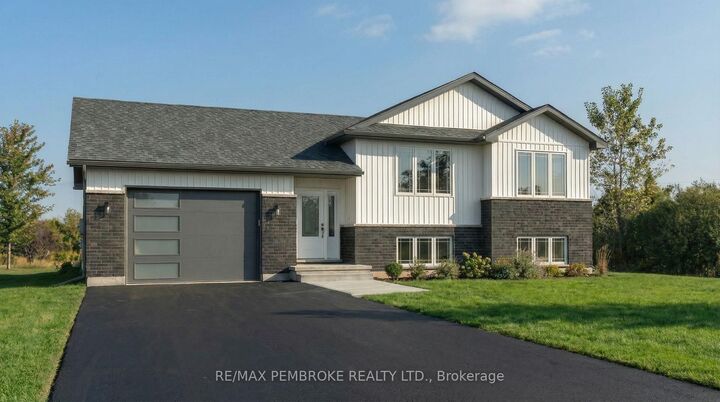 12 Eddy Crescent — photo 1
