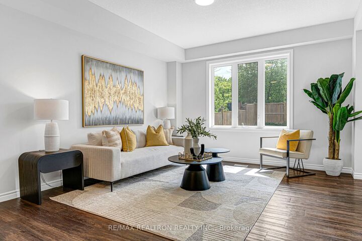Property Photo:  439 Avens Street  ON N2V 0B6 