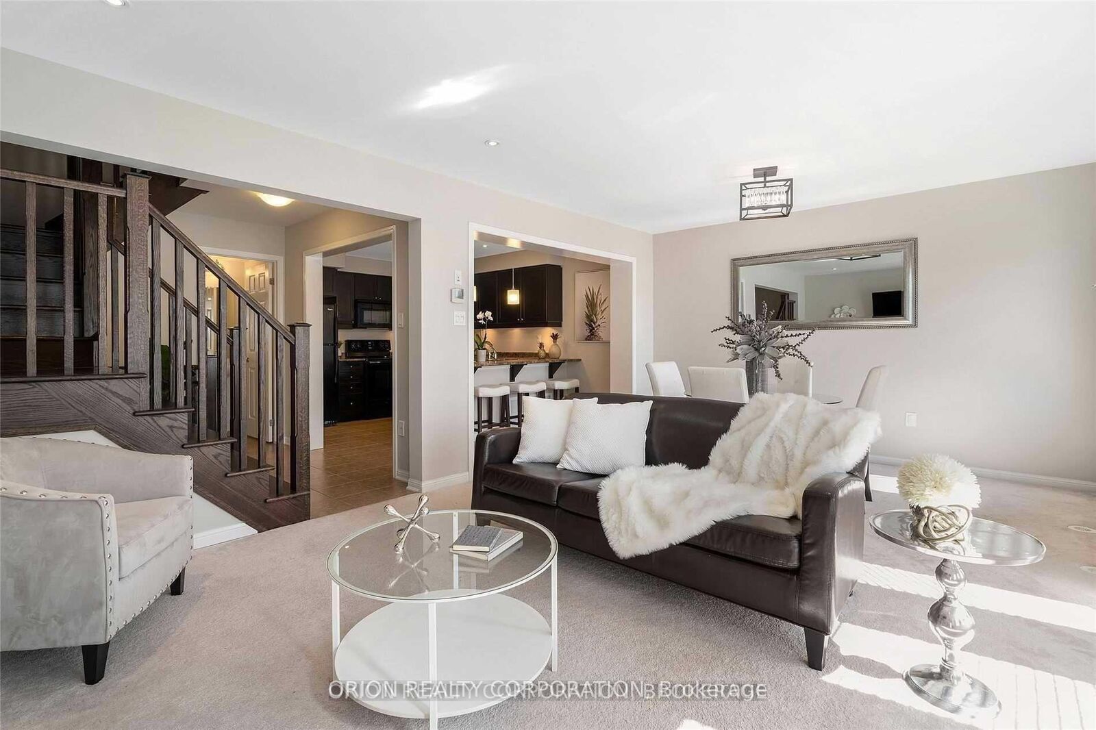 Property Photo:  463 Dalhousie Gate  ON L9T 8G4 