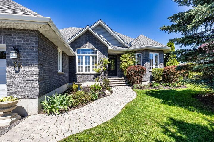 Property Photo:  36 Lori Boulevard  ON K9V 6B6 