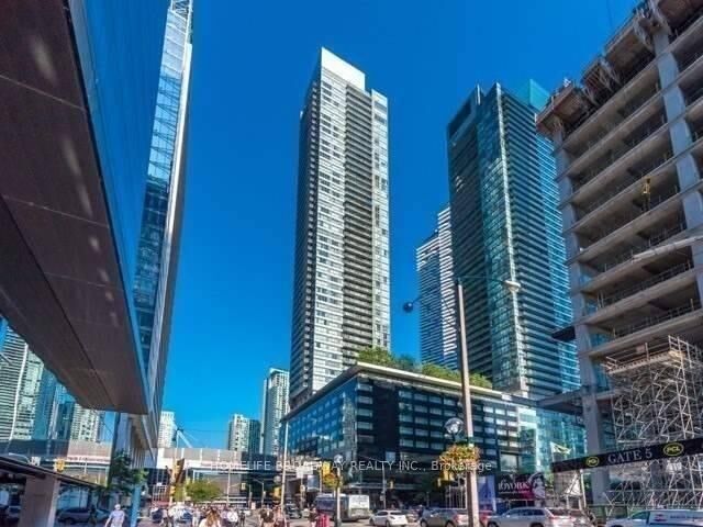 Property Photo:  65 Bremner Boulevard 2602  ON M5J 0A7 