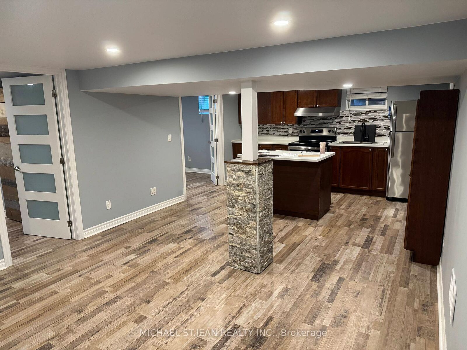 Property Photo:  146 Winona Road Bsmt  ON L8E 5K4 