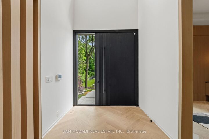 Property Photo:  10 Peter Morse Way  ON L4J 1Z8 