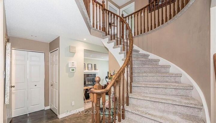 Property Photo:  5 Havenwood Court  ON N2N 2K5 