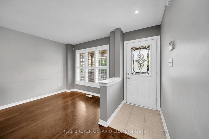 Property Photo:  134 McCready Drive  ON L9T 0V5 