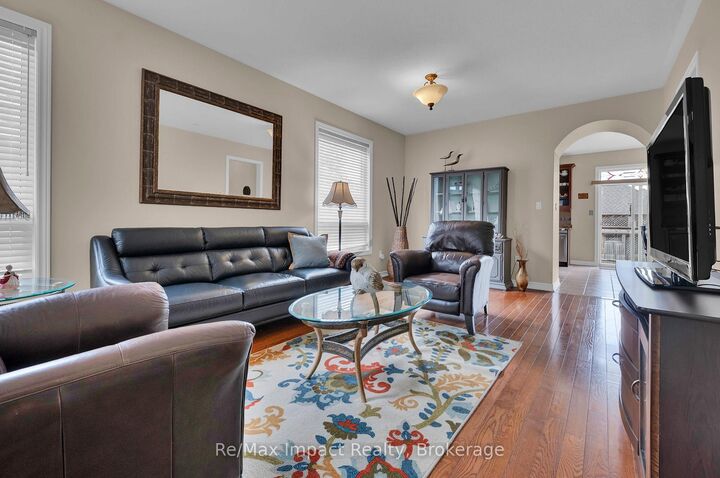 Property Photo: 14A Hunt Street ON L1C 0A4