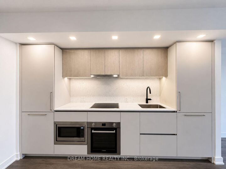 Property Photo:  609 Sherbourne Street 3606  ON M4X 0A4 