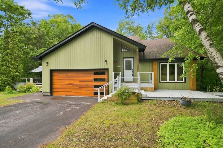 Property Photo:  21671 Brunon Avenue  ON L0C 1G0 