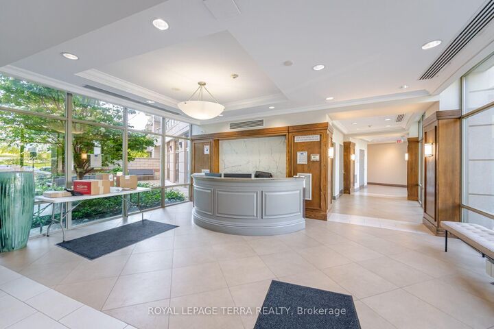 Property Photo:  2379 Central Park Drive 1011  ON L6H 0E3 