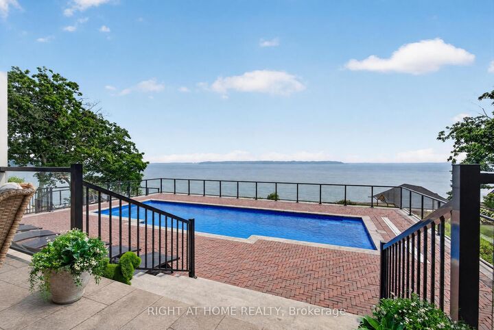 Property Photo:  24 King Pitt Road  ON K7L 4V1 