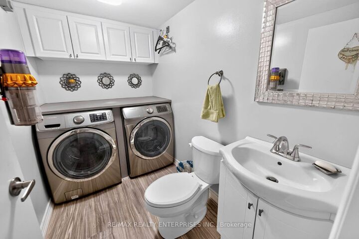 Property Photo:  3125 Fifth Line W 52  ON L5L 3S8 