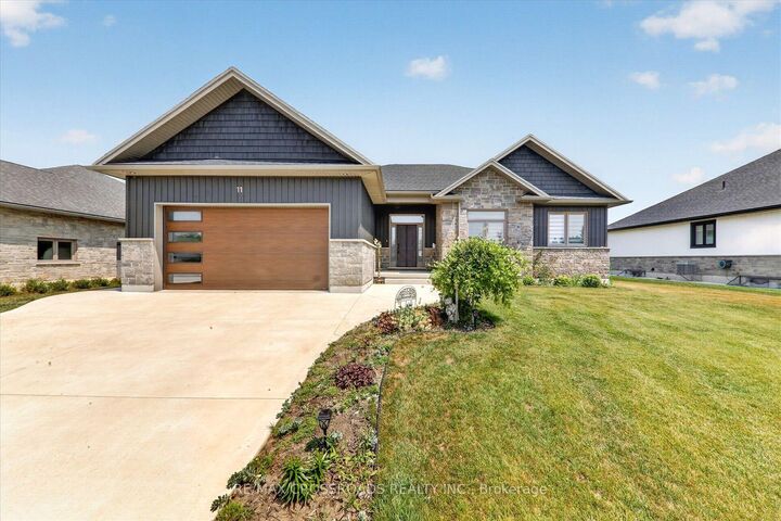 Property Photo:  11 McTavish Crescent N  ON N0G 2R0 