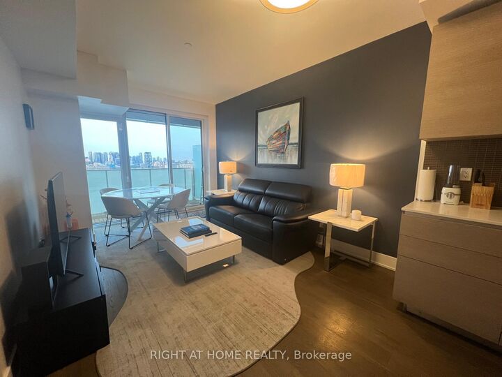 Photo de la propriété: 200 Bloor Street W 1604 ON M5S 1T8