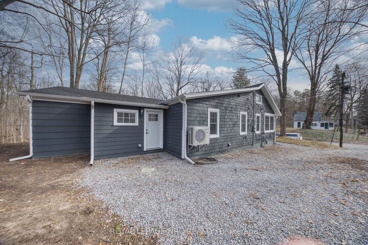 Property Photo:  212 Holloway Bay Road S  ON L0S 1R0 