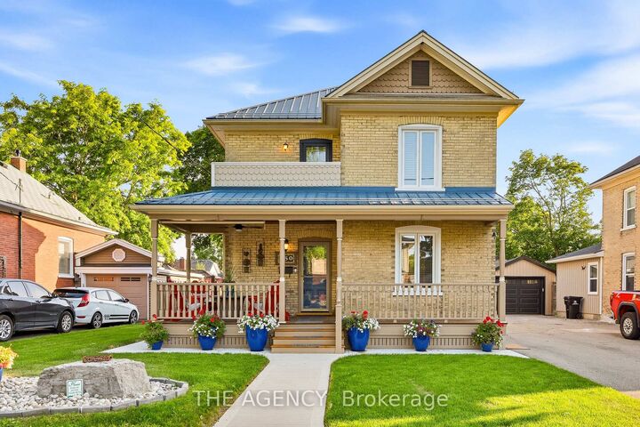 Property Photo:  750 Vine Street  ON N3H 2Z3 