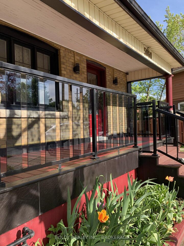 Property Photo: 5060 Ontario Avenue ON L2E 3R9