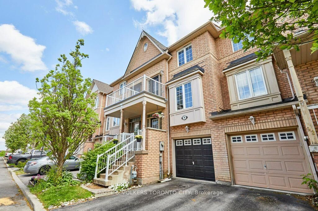 Property Photo:  94 Wilkie Lane  ON L1S 7S4 