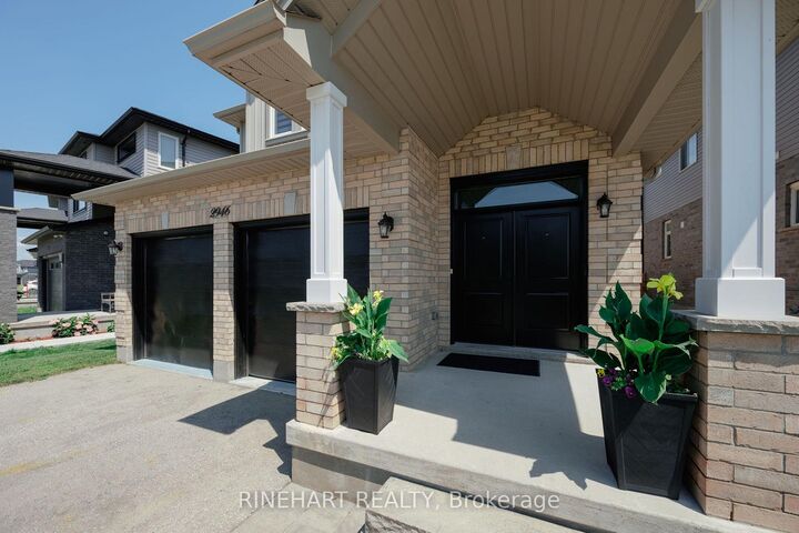 Property Photo:  2946 Tokala Trail  ON N6G 0S6 