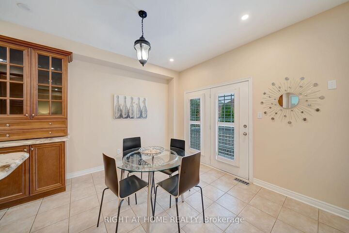 Property Photo:  1030 Lonsdale Lane  ON L6H 7L5 