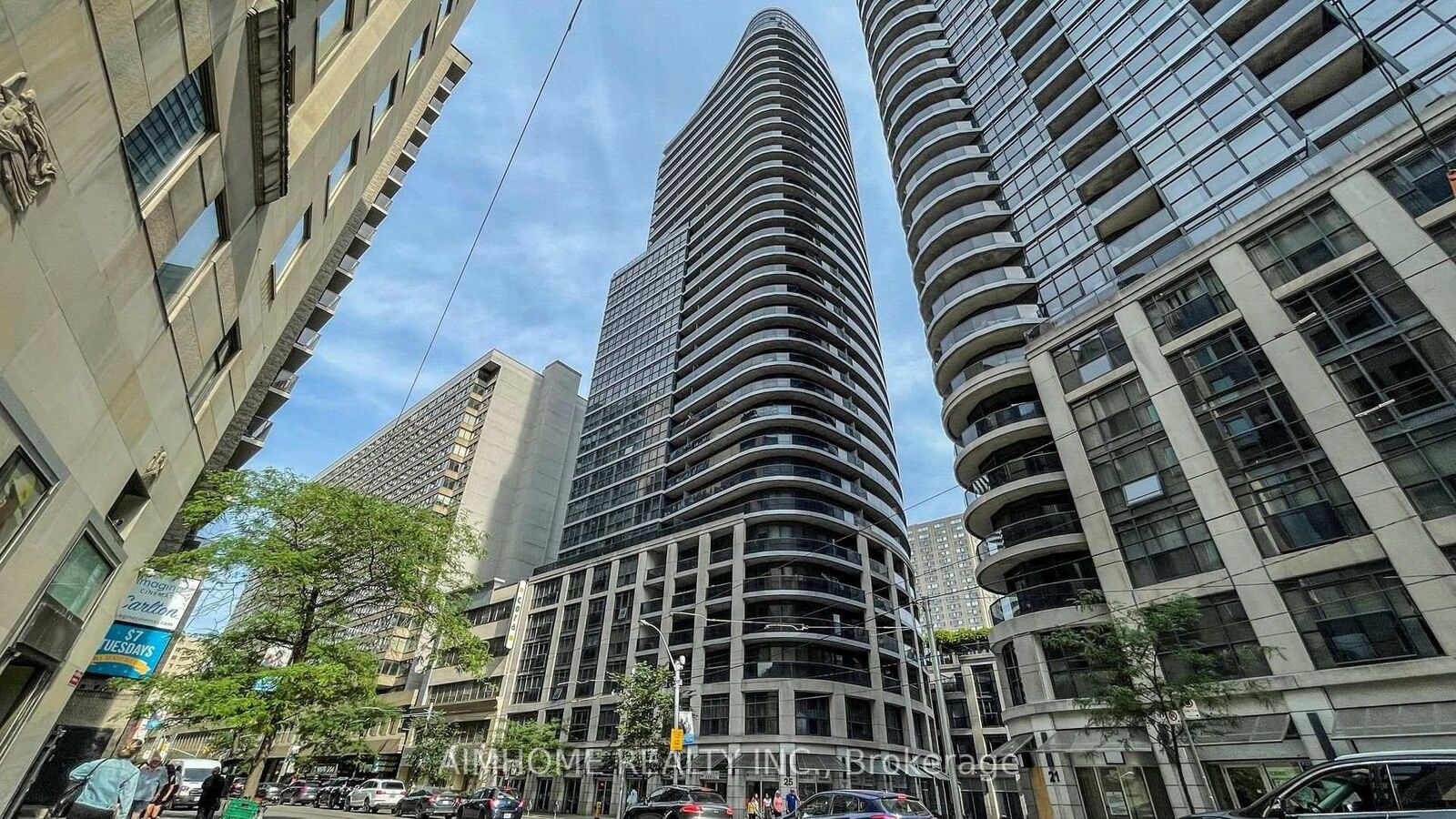 Property Photo:  25 Carlton Street 1002  ON M5B 1L4 