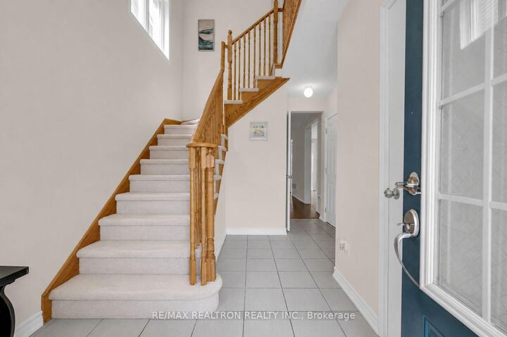 Property Photo: 118 Cliff Thompson Court ON L0E 1R0