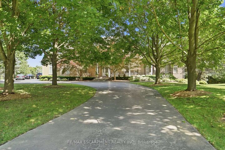 Property Photo: 11 Palomino Drive ON L0R 1H3