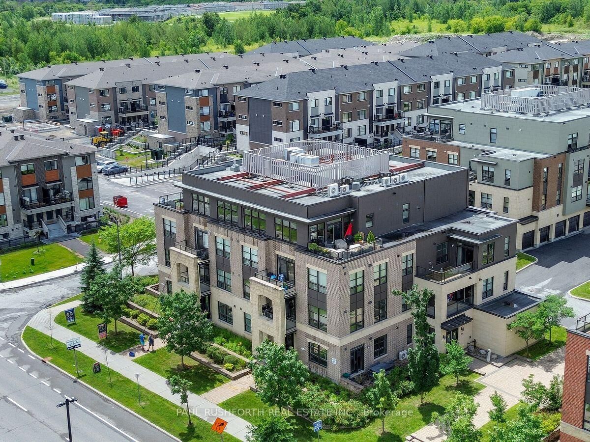 Property Photo:  200 Glenroy Gilbert Drive 304  ON K2J 5W2 