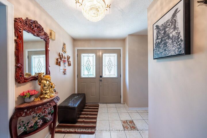 Property Photo:  3694 Ellesmere Road  ON M1C 1H6 