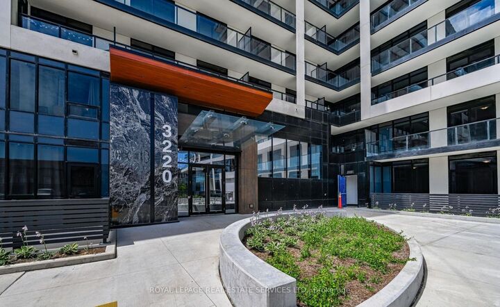 Property Photo:  3220 William Coltson Avenue 2201  ON L6H 7X9 