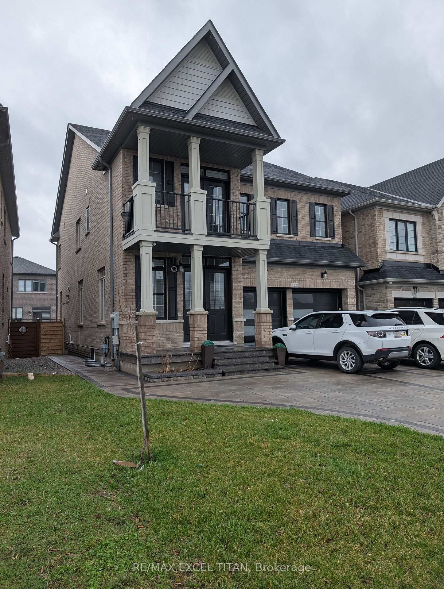 Property Photo: 122 Factor Street Bsmnt ON L4H 5B6