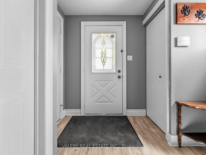 Property Photo:  466 Misty Crescent  ON N2B 3V6 