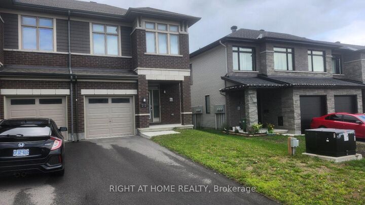 Property Photo:  212 Trumpeter Grove  ON K4M 1B2 