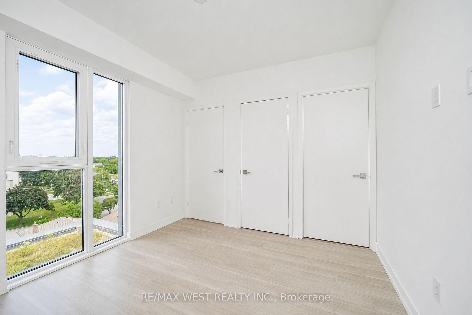 Property Photo:  500 Wilson Avenue 721  ON M3H 5Y9 