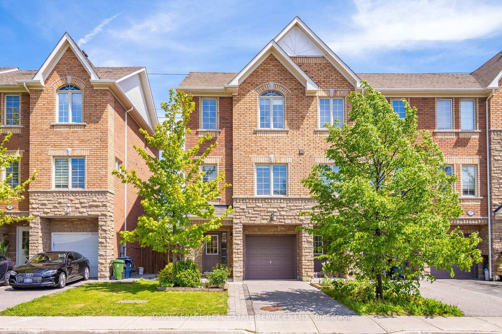 Property Photo: 61 Pidgeon Street ON M1L 0C8