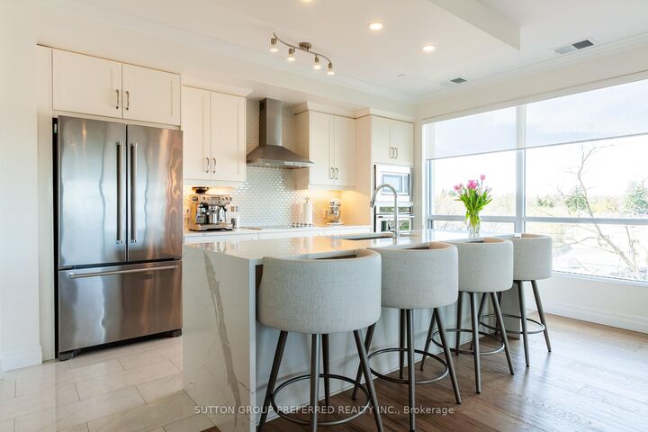 Property Photo:  1200 Commissioners Road W 514  ON N6K 1C7 
