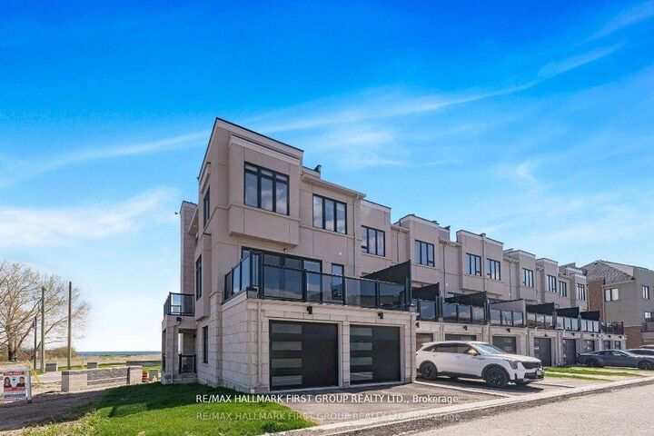 835 Port Darlington Road — photo 1