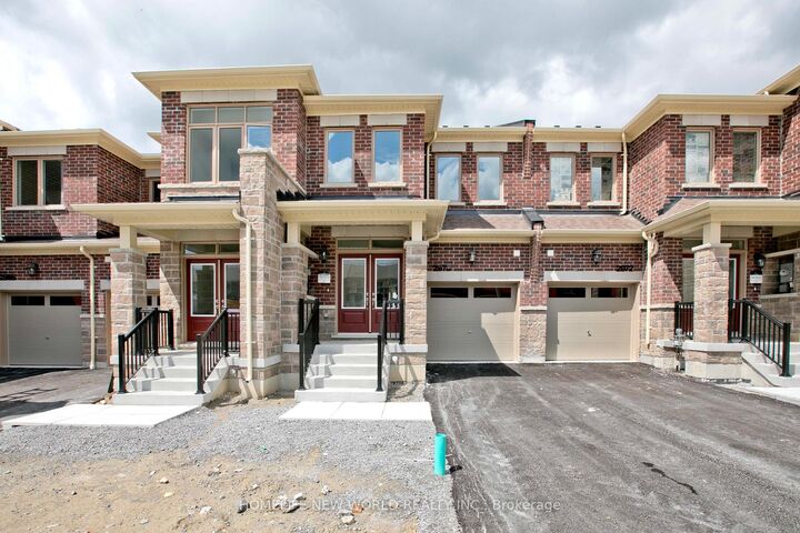 Property Photo:  2970 Gatestone Path N/A  ON L1X 2R5 