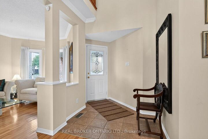 Property Photo: 157 Fairlop Way ON K2J 5B8