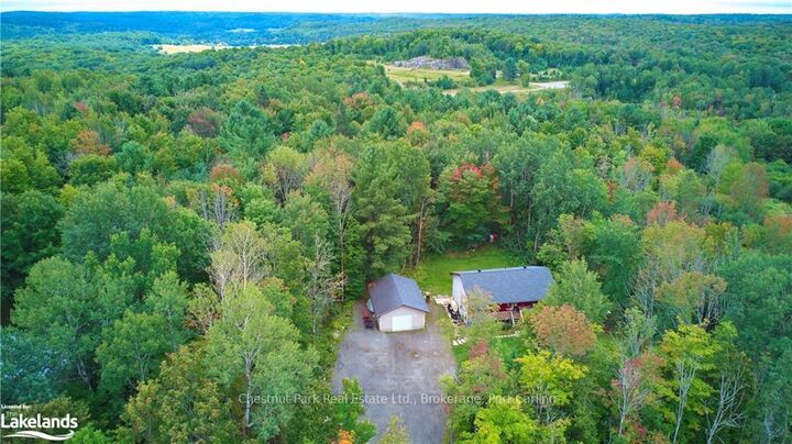 295 Town Line Road W — photo 1