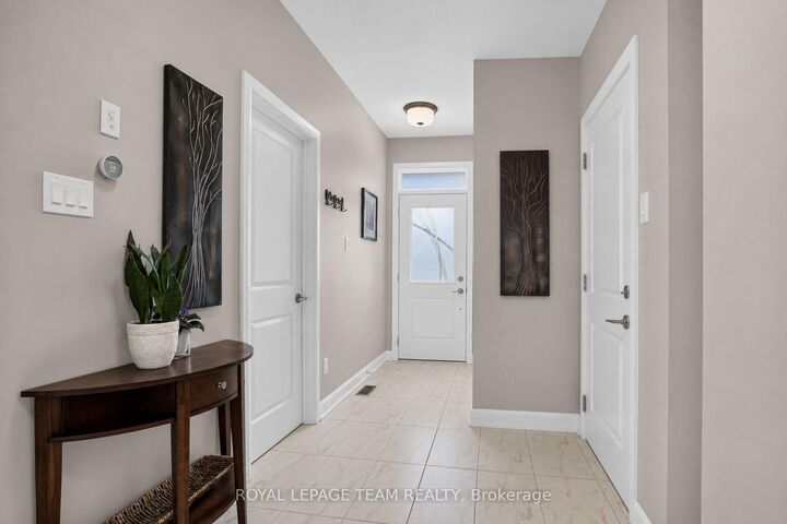 Property Photo:  815 Jack Dalgity Street  ON K0A 1A0 