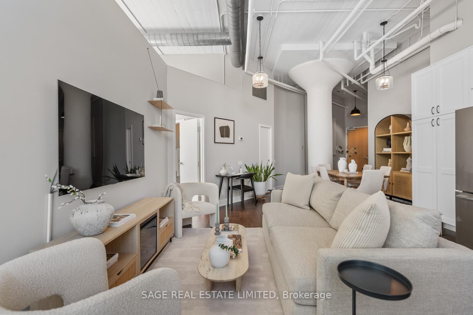Property Photo:  1001 Roselawn Avenue 123  ON M6B 4M4 